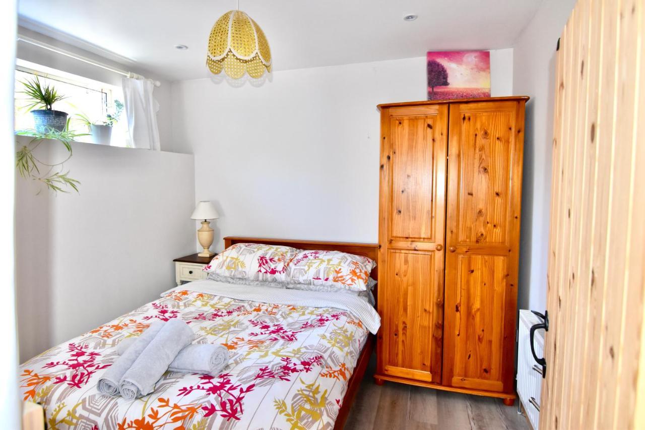 Сasa de vacaciones Spacious In The Village Of *