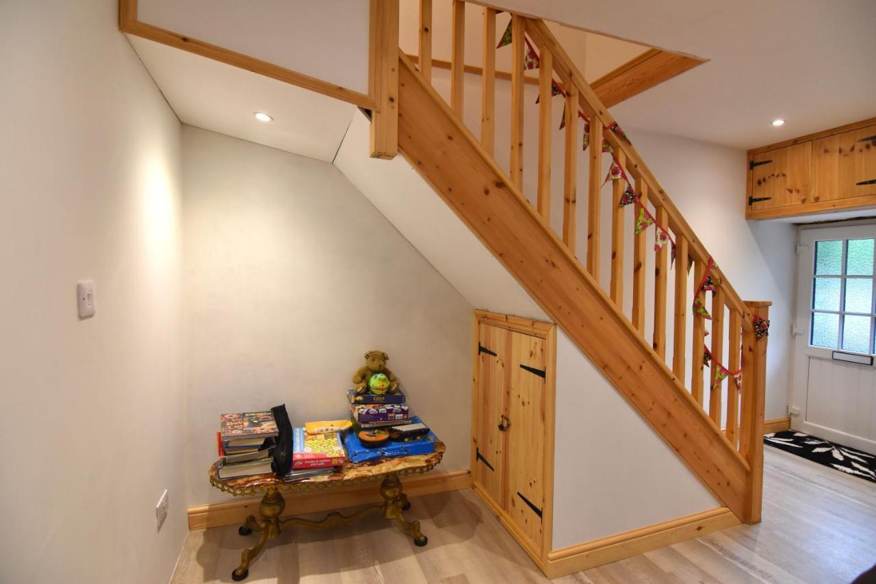 Spacious In The Village Of Сasa de vacaciones Wembury